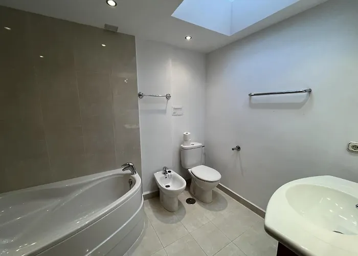 - Playa - 2 Con Jardin Y Acceso Directo A La Piscina Is15 *