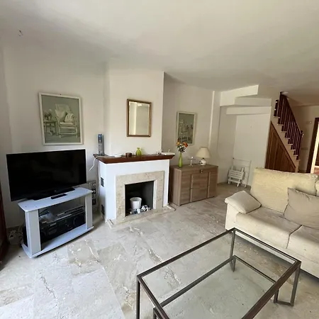 - Playa - 2 Con Jardin Y Acceso Directo A La Piscina Is15 *