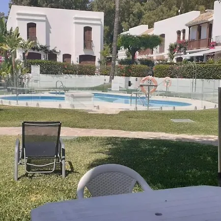 - Playa - 2 Con Jardin Y Acceso Directo A La Piscina Is15 Estepona