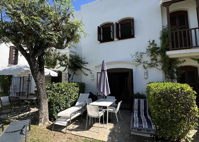 - Playa - 2 Con Jardin Y Acceso Directo A La Piscina Is15 * Estepona