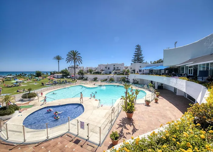 - Playa - 2 Con Jardin Y Acceso Directo A La Piscina Is15